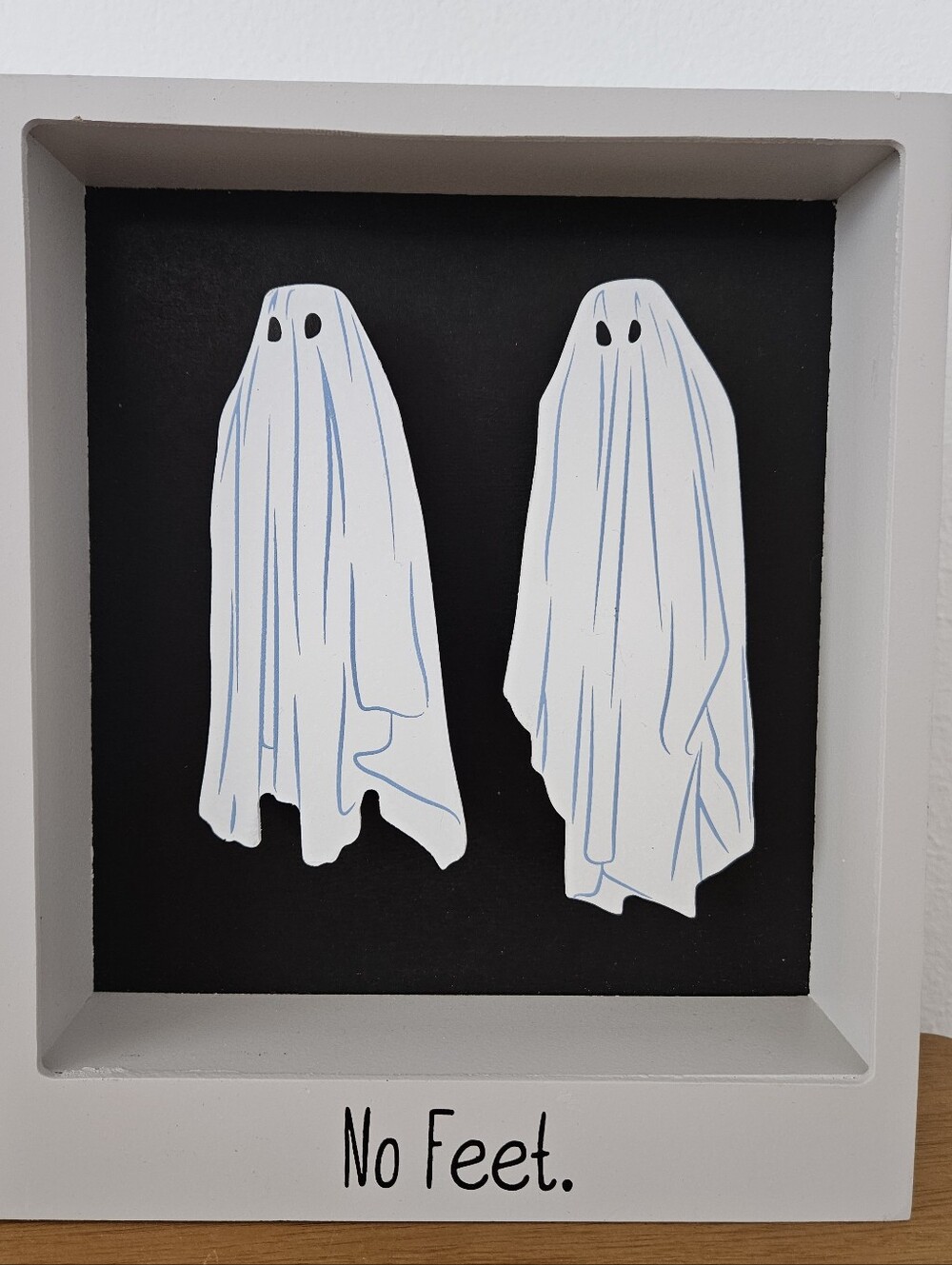 beetlejuice no feet ghosts sign halloween polaroid art spooky decor wall hanging - Picture 5 of 5